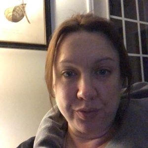 Meet your Posher, Leanne